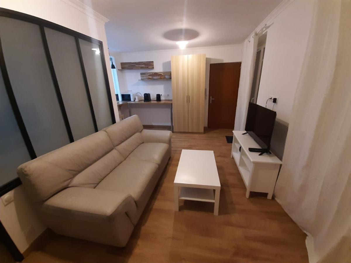 Appartement 2 Pieces, Proche Rer, Bus Et Chateau Rambouillet Ngoại thất bức ảnh